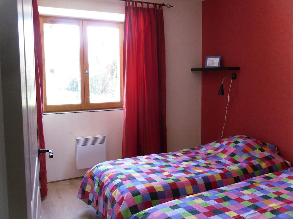 Mille Joies Apartment Saint-Pardoux-Corbier Cameră foto