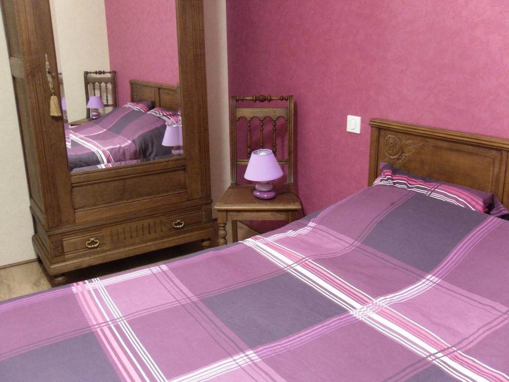 Mille Joies Apartment Saint-Pardoux-Corbier Cameră foto