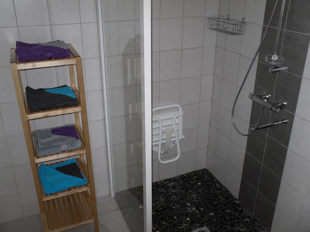 Mille Joies Apartment Saint-Pardoux-Corbier Cameră foto